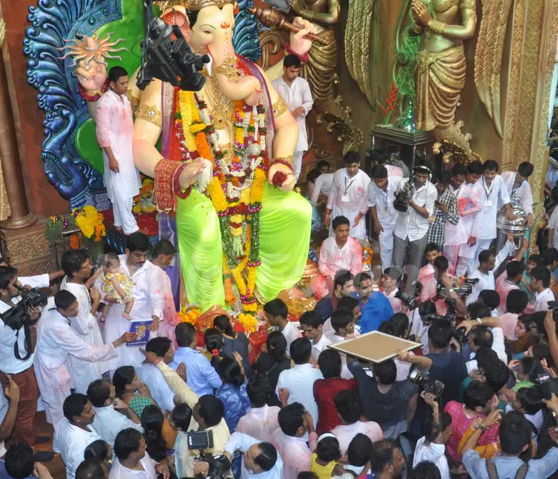 LALBAGHCHA RAJA