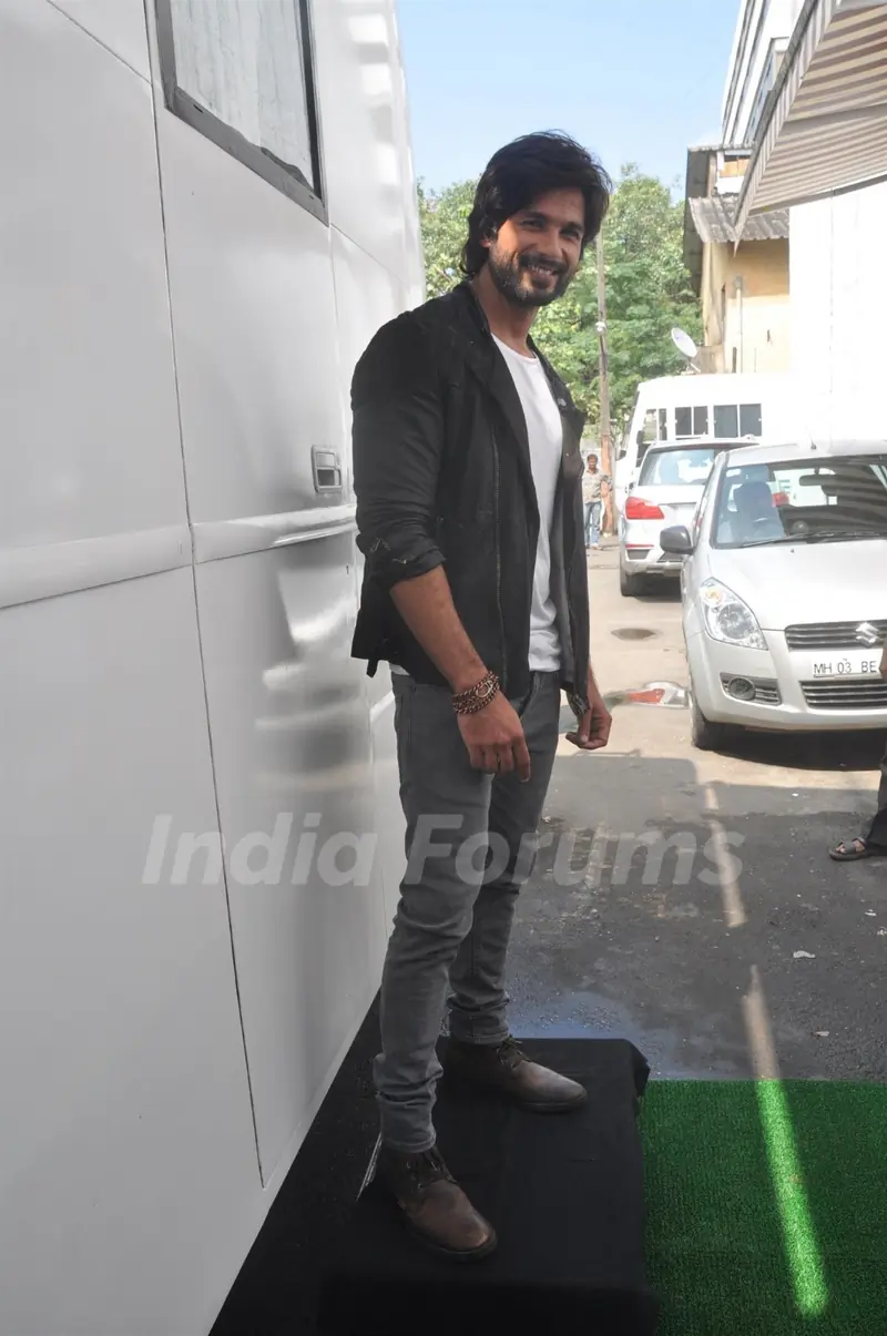Shahid Kapoor at R.Rajkumar promotion on DID Dance Ka Tashan