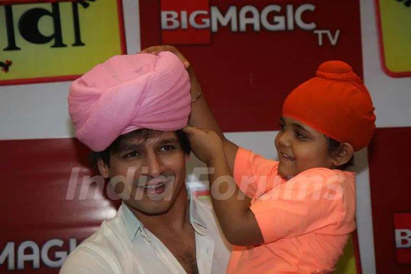 Raavi makes Vivek Oberoi wear a turban