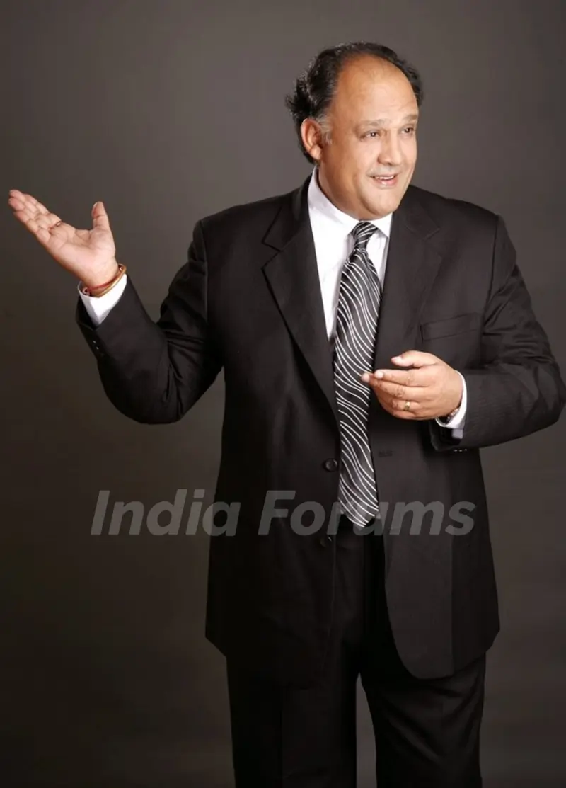 Alok Nath