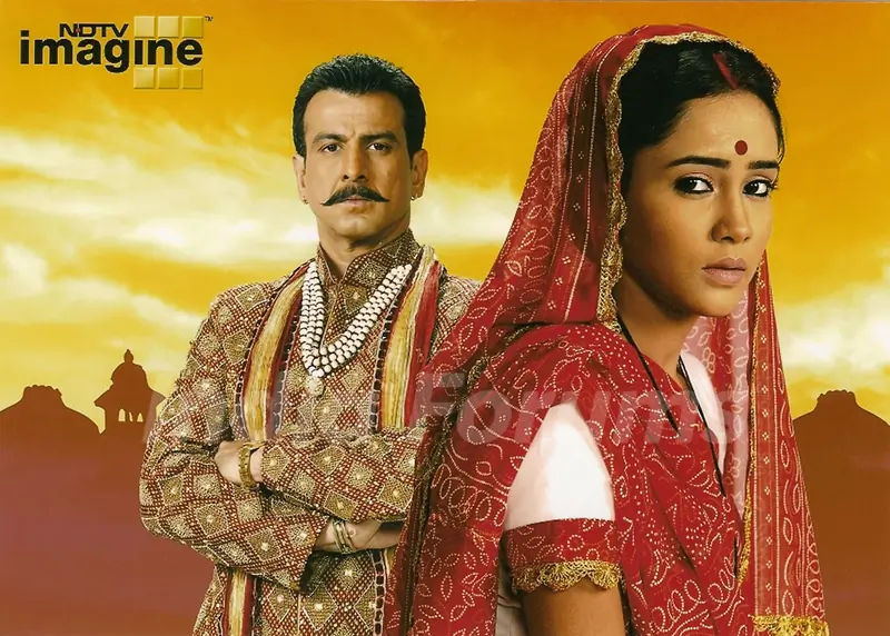 Dharmaraj Mahiyavanshi and Santu in Bandini