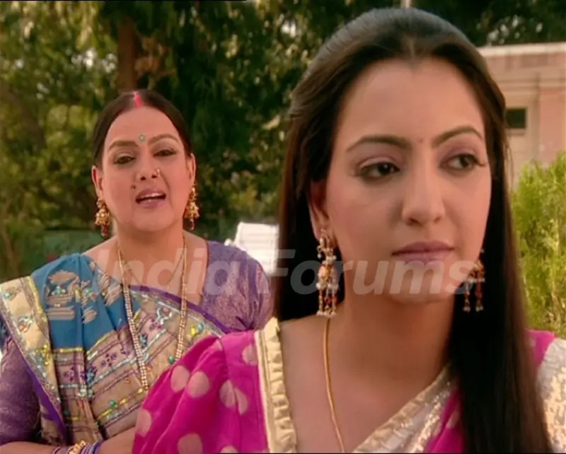 Sushmita Mukherjee and Anjori Alagh