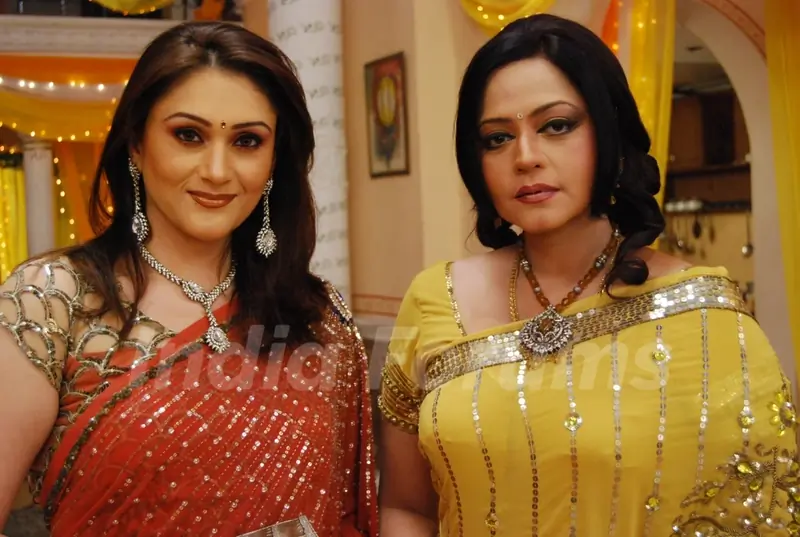Vasundhara Rajvansh with Sheetal