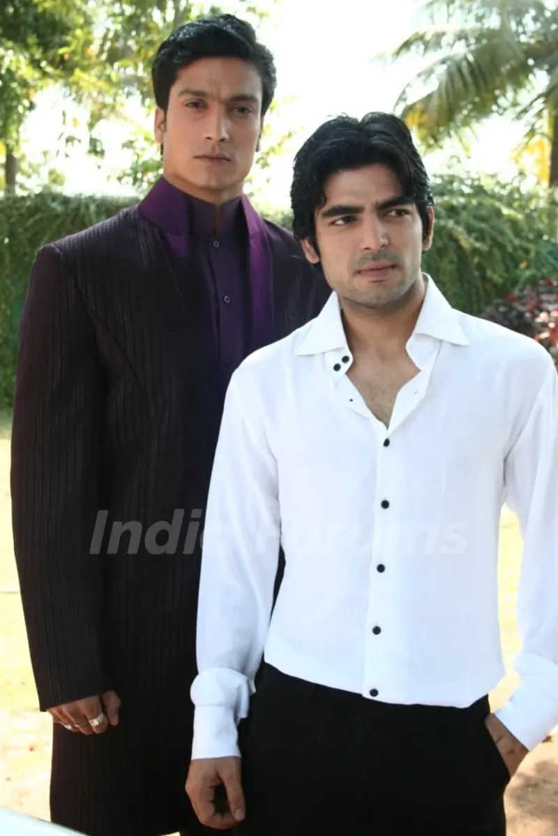 A still image of Kapil and Amit