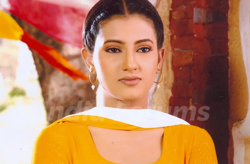 Heer Junega looking sweet and simple