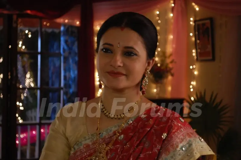 A still from the show Chehra