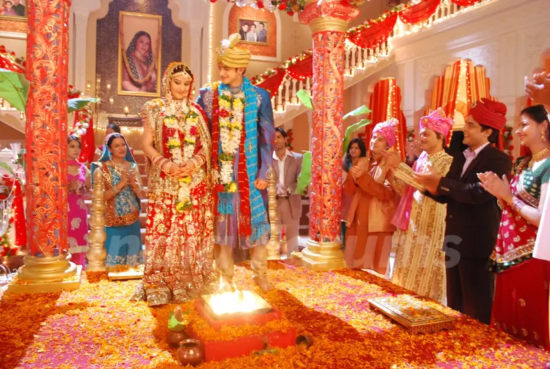 Taking the Saat Phere