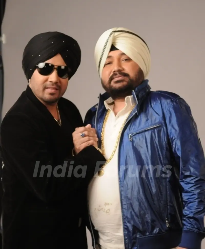 Daler Mehndi and Mika Mehendi