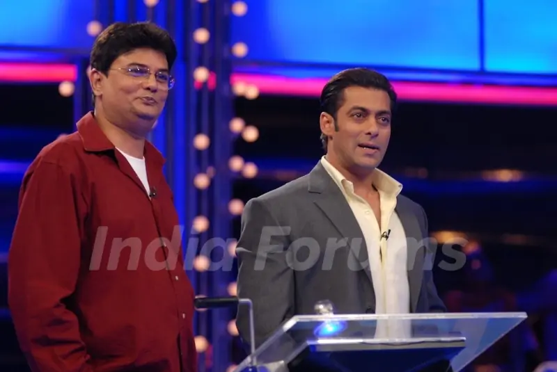 Salman Khan with consestant