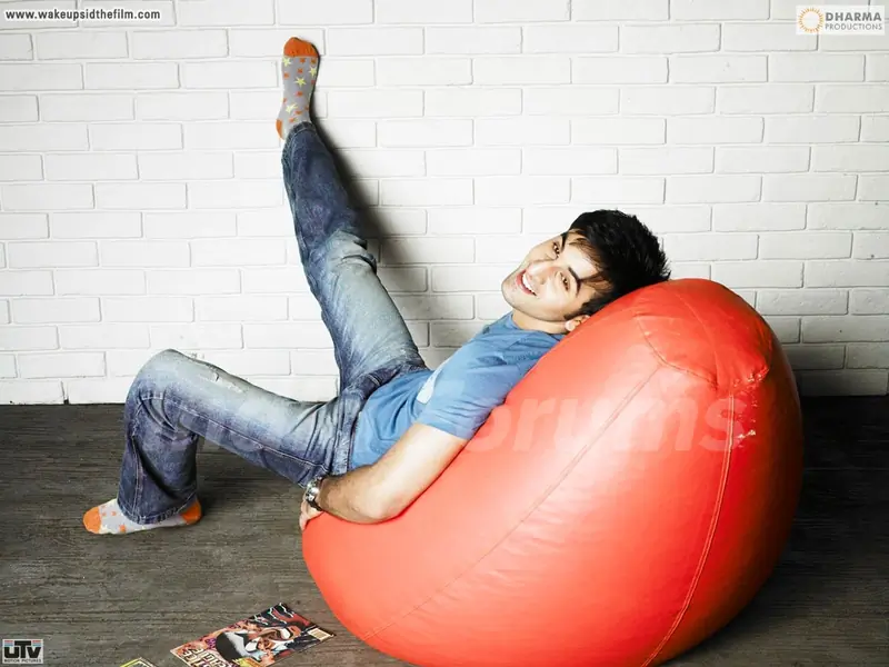 Ranbir Kapoor looking gorgeous