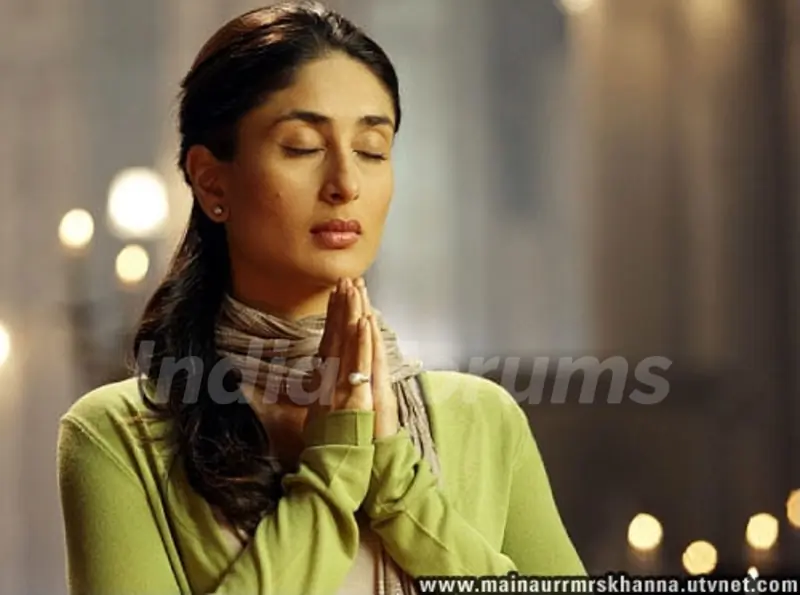 Kareena Kapoor praying in front of God