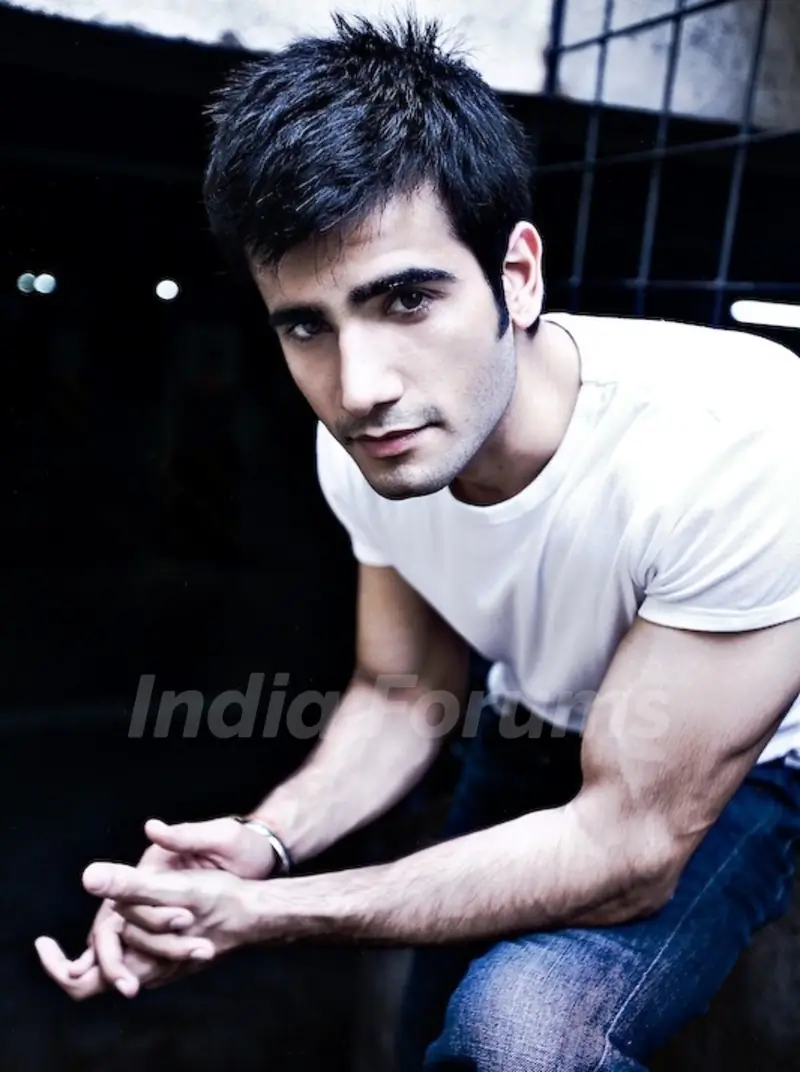 Karan Tacker
