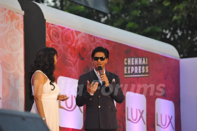 Shahrukh Khan at the LUX Chennai Express Contest Event