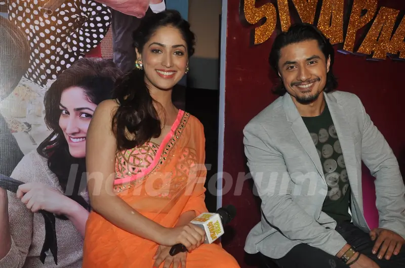 The lead pair at the First look of 'Total Siyappa'