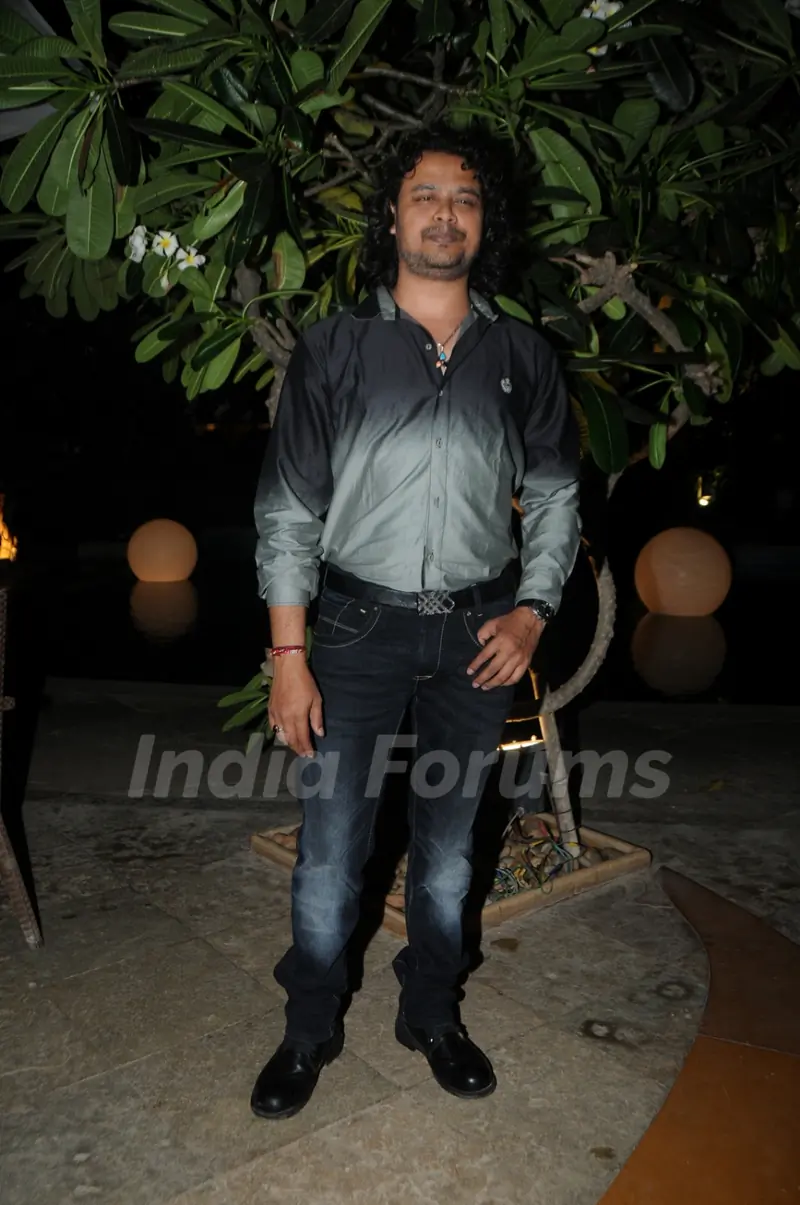 Raja Hasan at the launch of their ablum 'French Kiss'