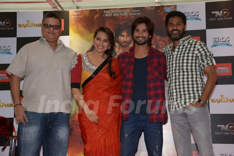 R... Rajkumar