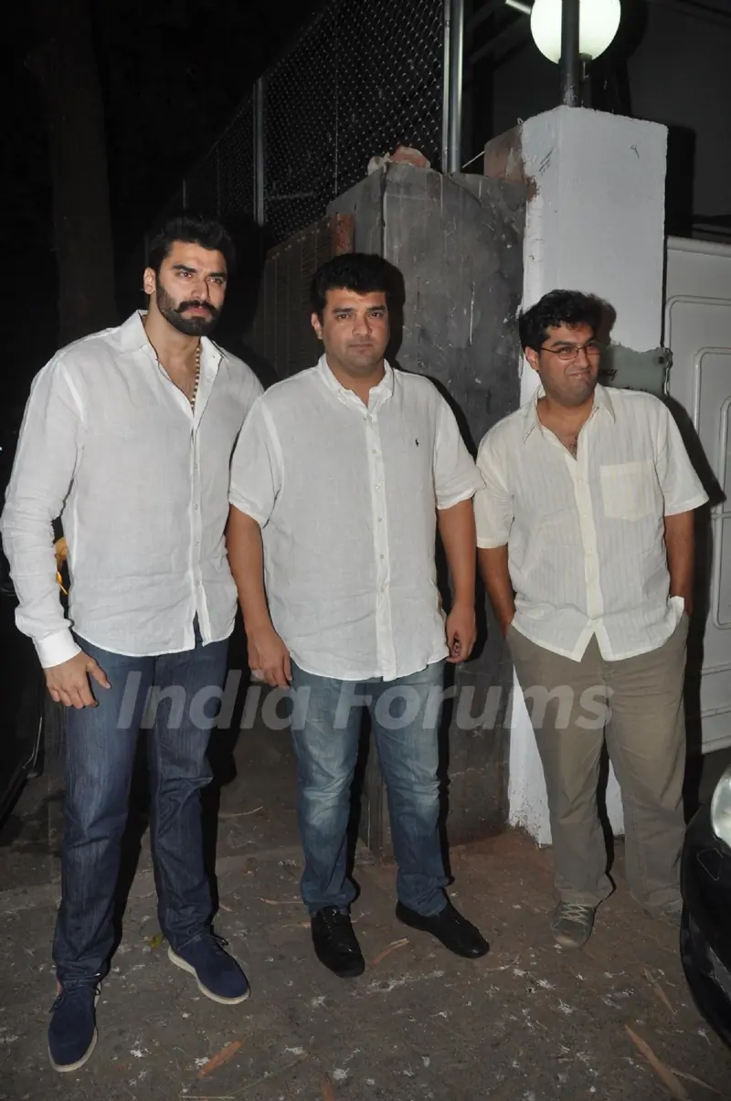 Special Screeing of R... Rajkumar