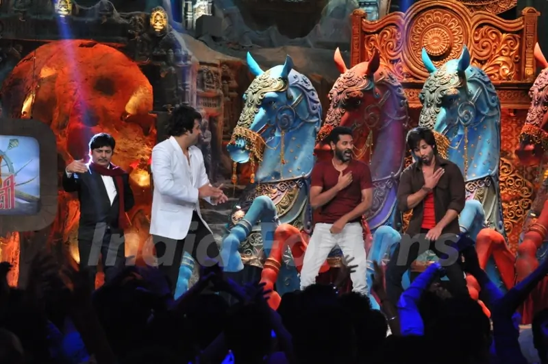 Promotion of R... Rajkumar on Comedy Circus Ke Mahabali