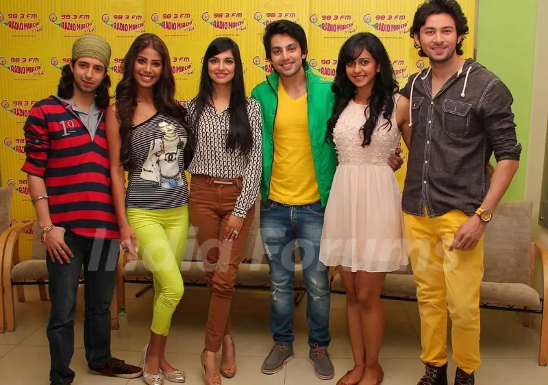 Promotion of Yaariyan at Radio Mirchi