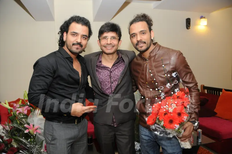 Toshi and Sharib Sabri were seen at Kamaal. R. Khan's Birthday Bash