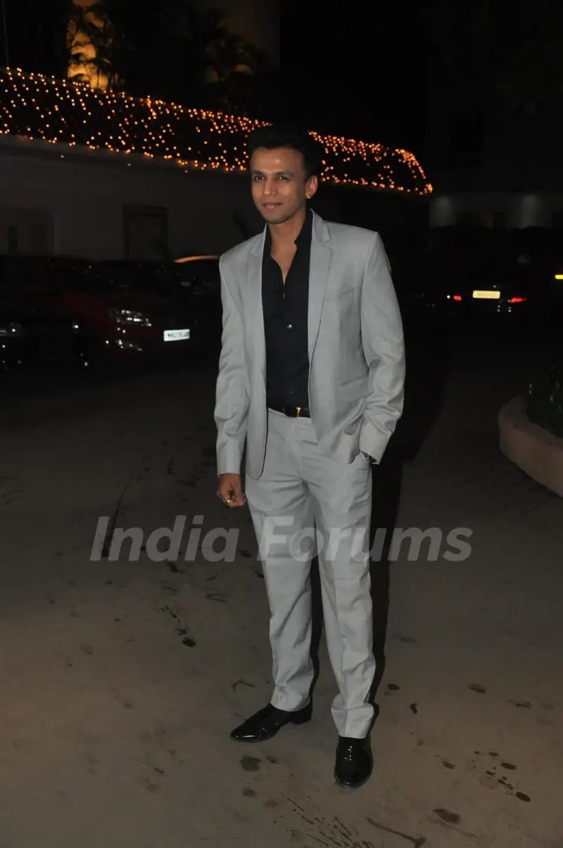 Abhijeet Sawant was at Raghav Sachar & Amita Pathak Wedding