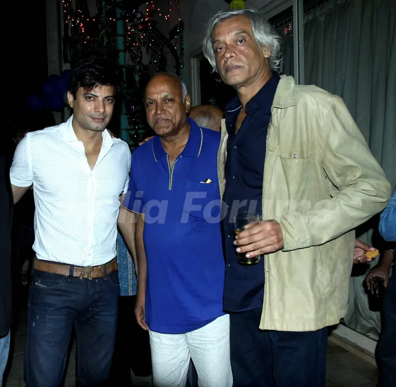Rahul Bhat hosted a Birthday Party for Sudhir Mishra