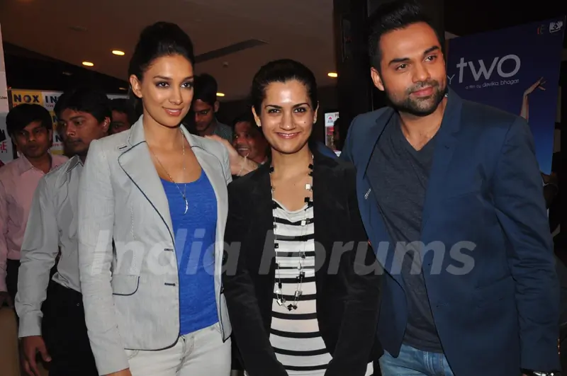 Preeti Desai and Abhay Deol at 'One By Two' T- Shirt Launch