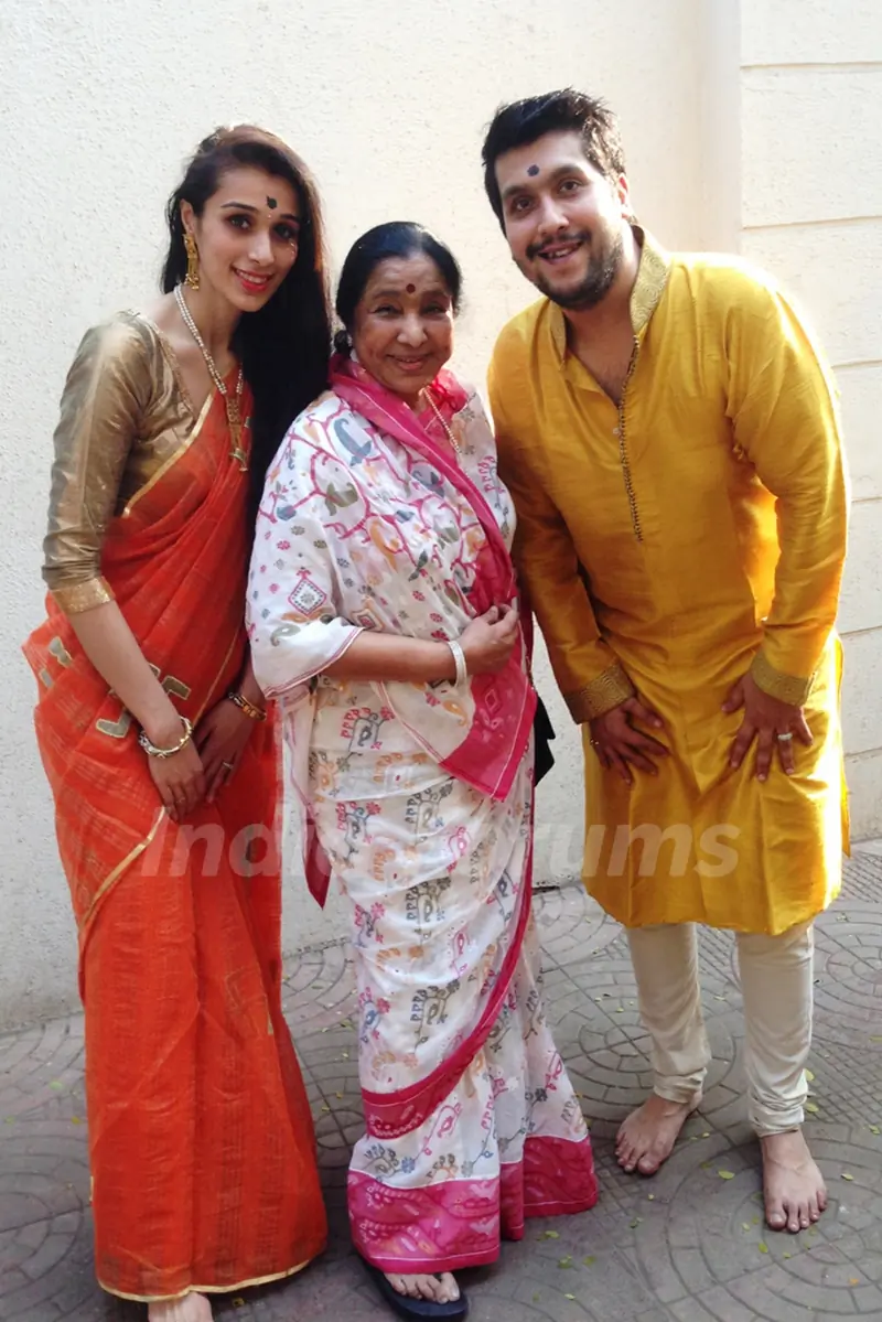 Bappi Lahiri's Saraswati Puja