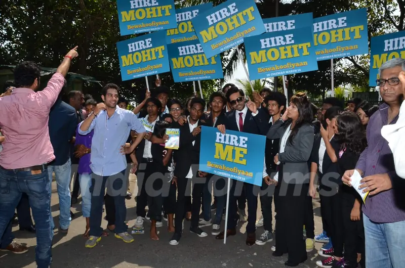 Ayushmann promotes Bewakoofian