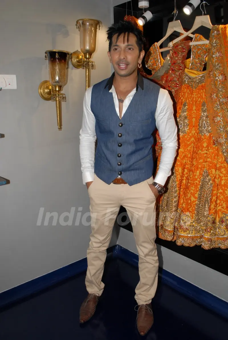 Mayyur Girotra's New Store Launch