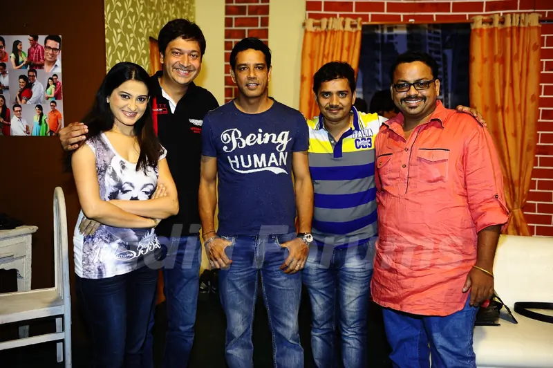 Premiere of the play 'Hum Do Hamare Woh'