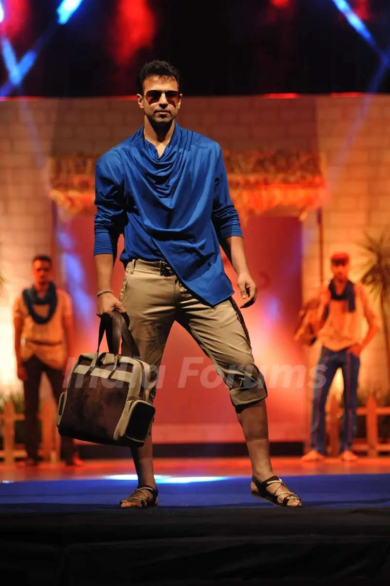 Resort Rampage - Silhouettes 2014