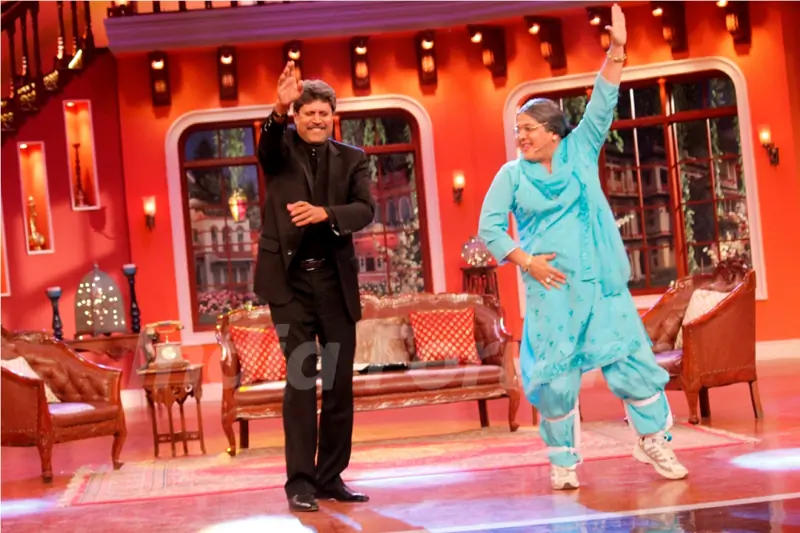 Kapil Dev dances with Dadi on Comedy Nights With Kapil
