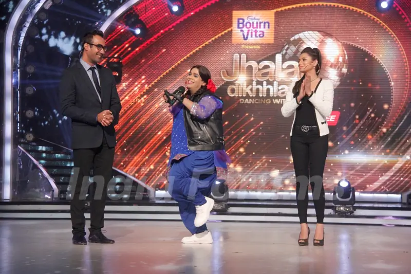 Palak in a gig at the Launch of Jhalak Dikhhla Jaa Season 7