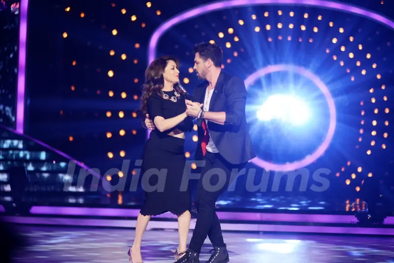 Promotion of Humshakals on Jhalak Dikhhla Jaa 7