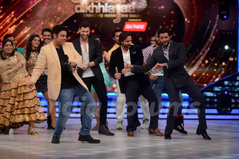 Promotion of Humshakals on Jhalak Dikhhla Jaa 7