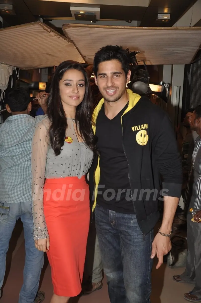 Shraddha and Sidharth on Ye Hai Mohabbatein sets
