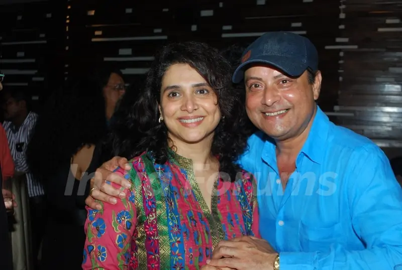 Sachin and Supriya at Poshter Boyz Launch at Levo