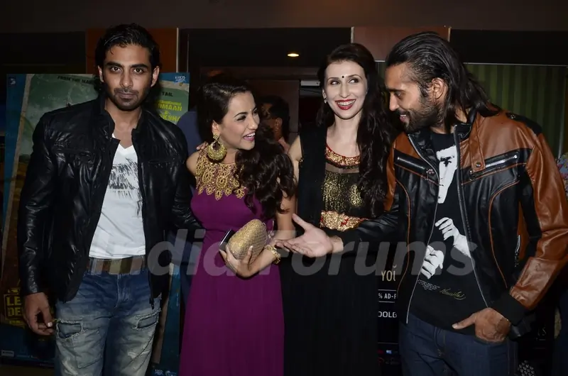 Celebs at Desi Kattey Movie Launch