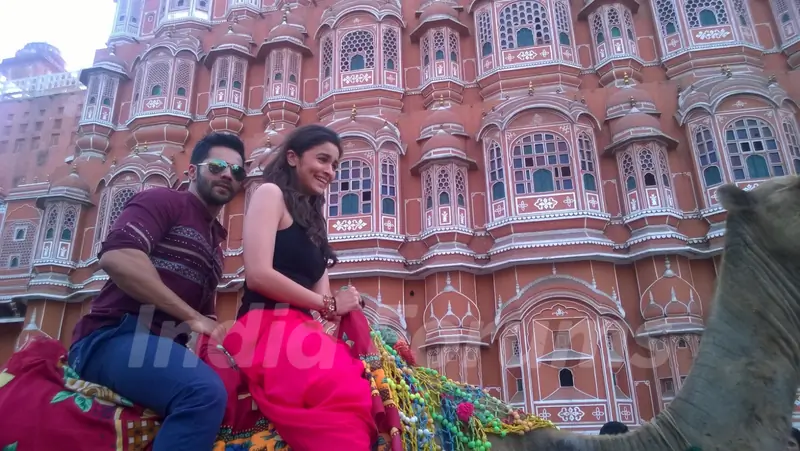 Varun Dhawan and Alia Bhatt enjoying camel ride in Jaipur