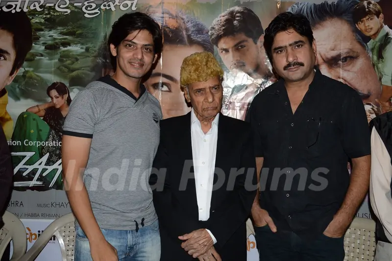 Jeet Goshwami with Khayyam Ji & Yashpal Sharma at the Press Conrefence of Bazaar-E-Husn