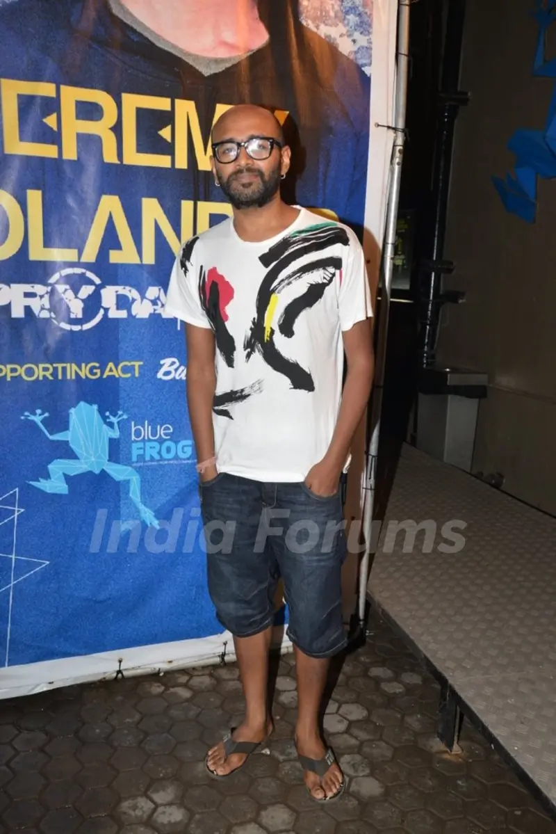 Benny Dayal at Nitin Mirani's live act at Comedy Store