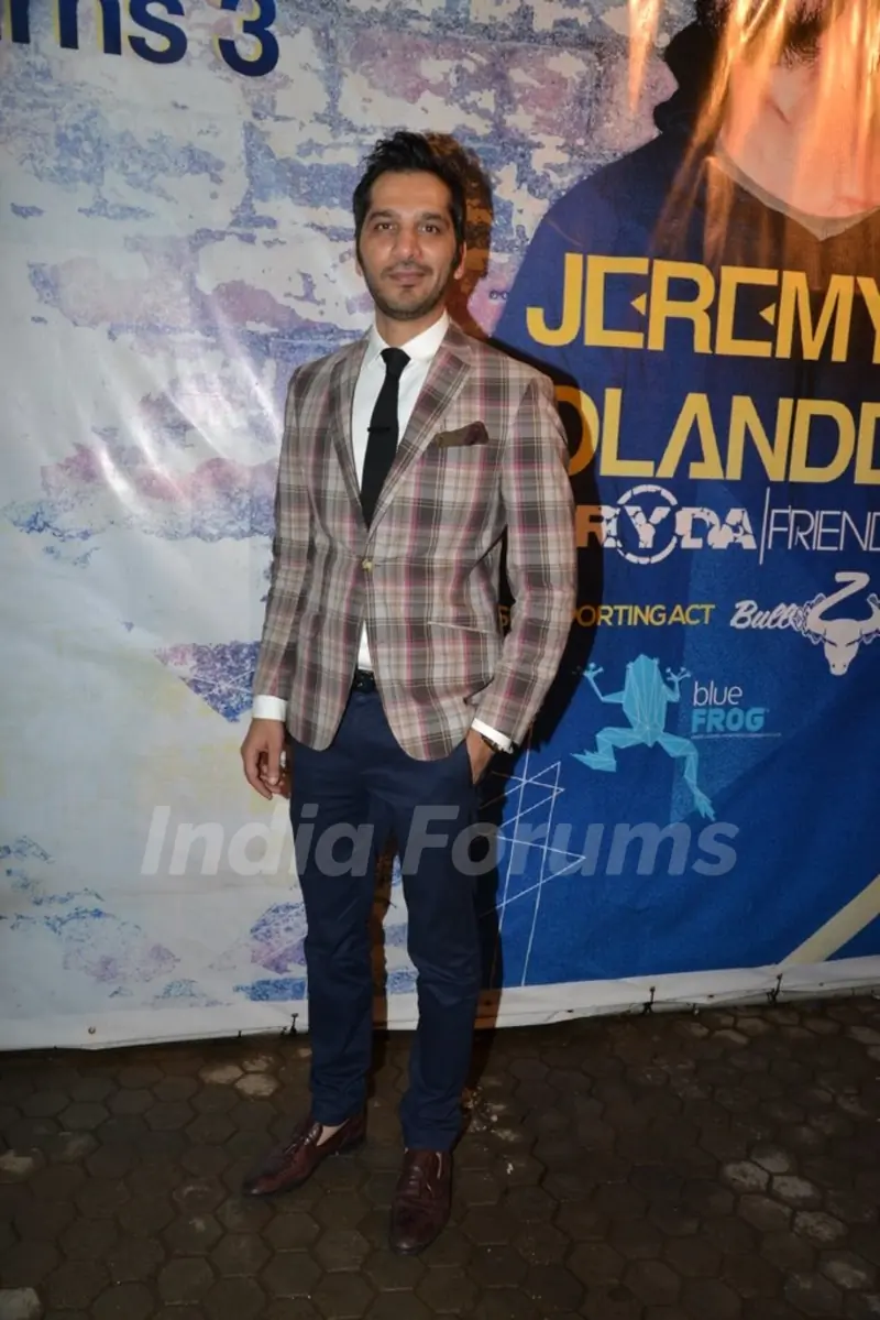 Nitin Mirani at his live act at Comedy Store