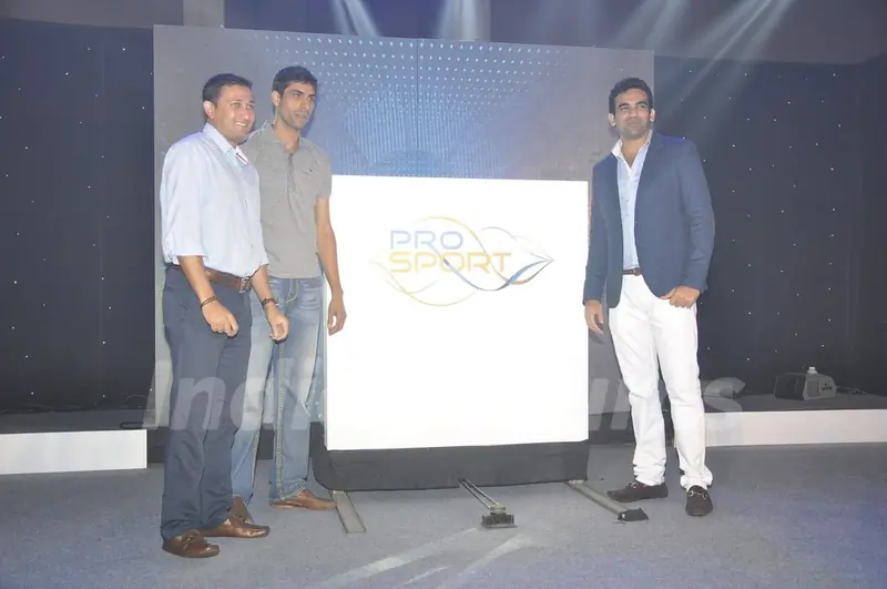 Ajit Agarkar, Ashish Nehra and Zaheer Khan at the launch of 'Pro Sport'