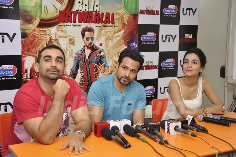 Kunal, Emraan and Humaima addressing the media at the Radio premier of 'Raja Natwarlal'