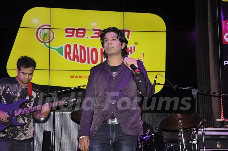 Ankit Tiwari was at the Mirchi Top 20 Awards