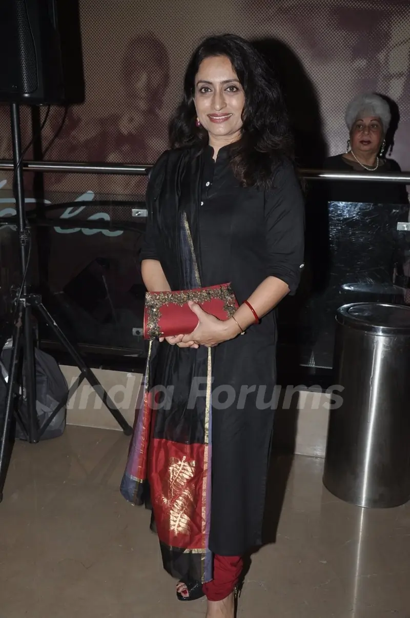 Navni Parihar was seen at the Premiere of 100 Foot Journey hosted by Om Puri