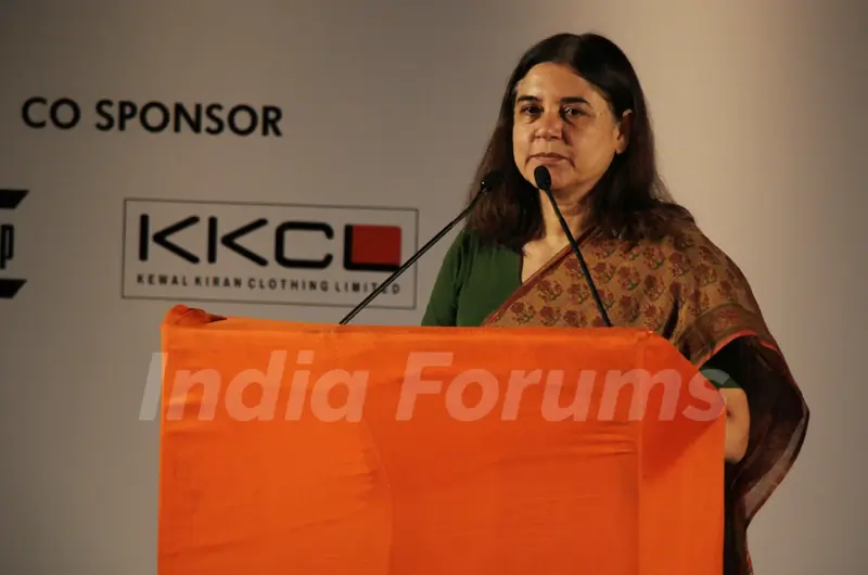 Maneka Gandhi addresses the media at the Premiere of movie 'Entertainment'