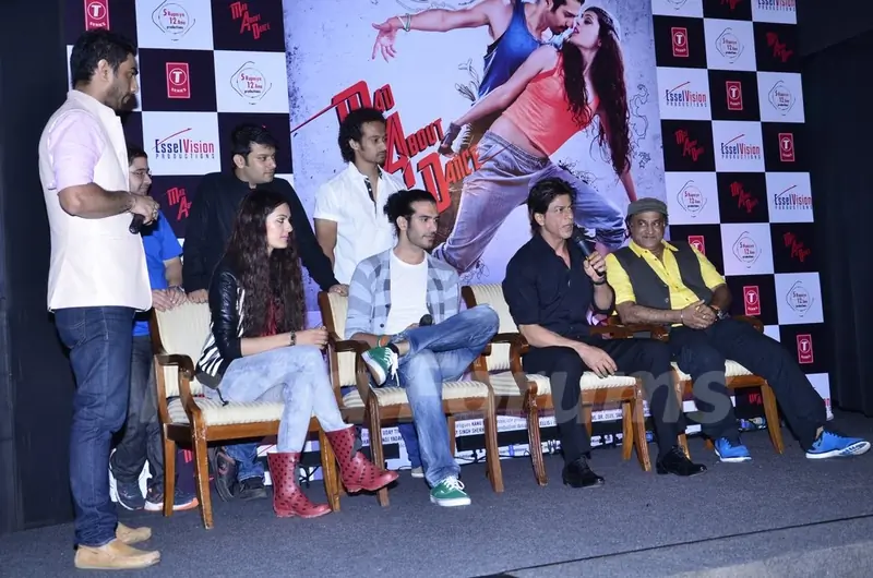 Shah Rukh Khan interacts with the audience at the Promotion of Mad About Dance