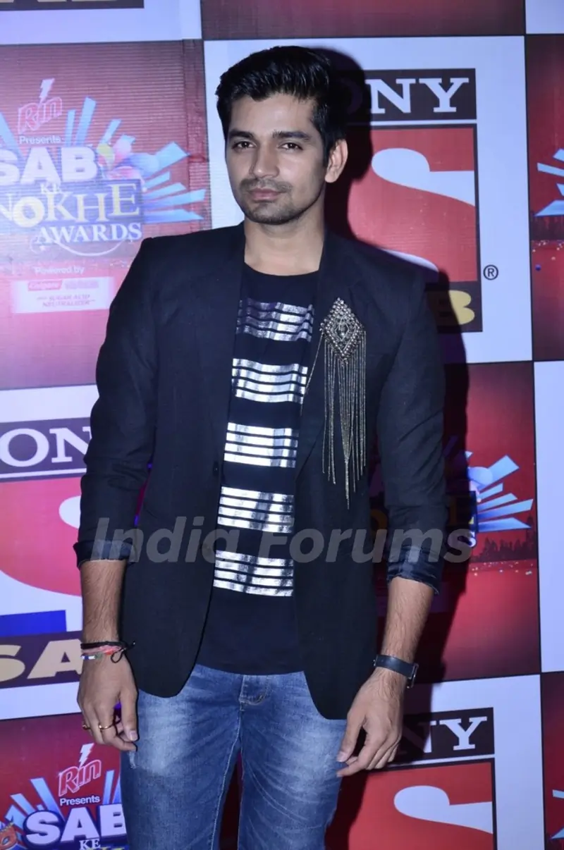 Vishal Singh at the SAB Ke Anokhe Awards